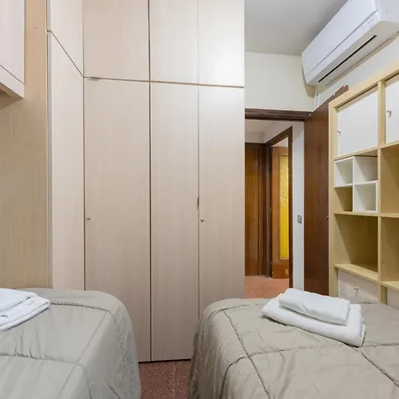 Aparteasy - Bright, Large And In Bcn