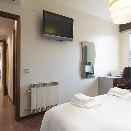 Aparteasy - Bright, Large And In Bcn * 巴塞罗那