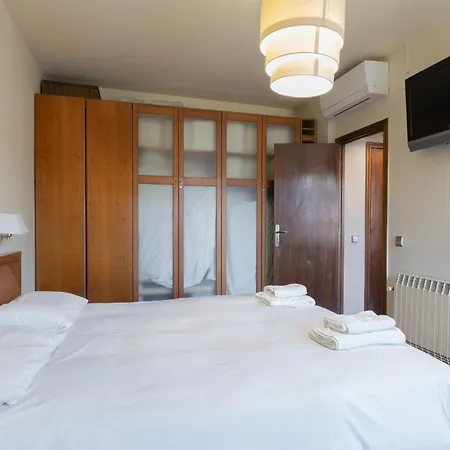 公寓 Aparteasy - Bright, Large And In Bcn *