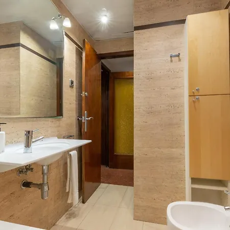 Aparteasy - Bright, Large And In Bcn *