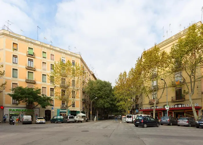 Aparteasy - Bright, Large And In Bcn