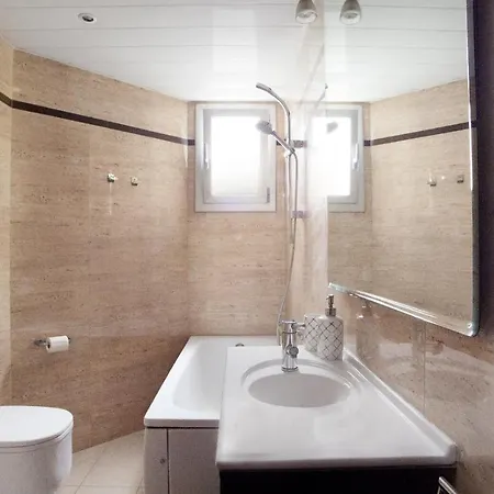 Aparteasy - Bright, Large And In Bcn *